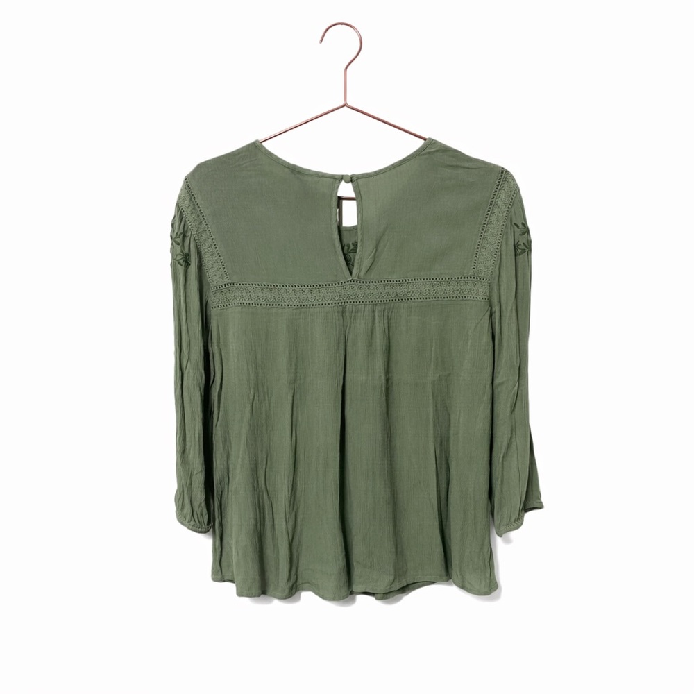 Torrid Embroidered Boho Blouse 🌿✨ - Picture 3 of 6
